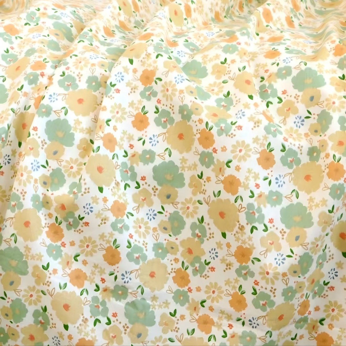 Country-style fresh small floral fabric