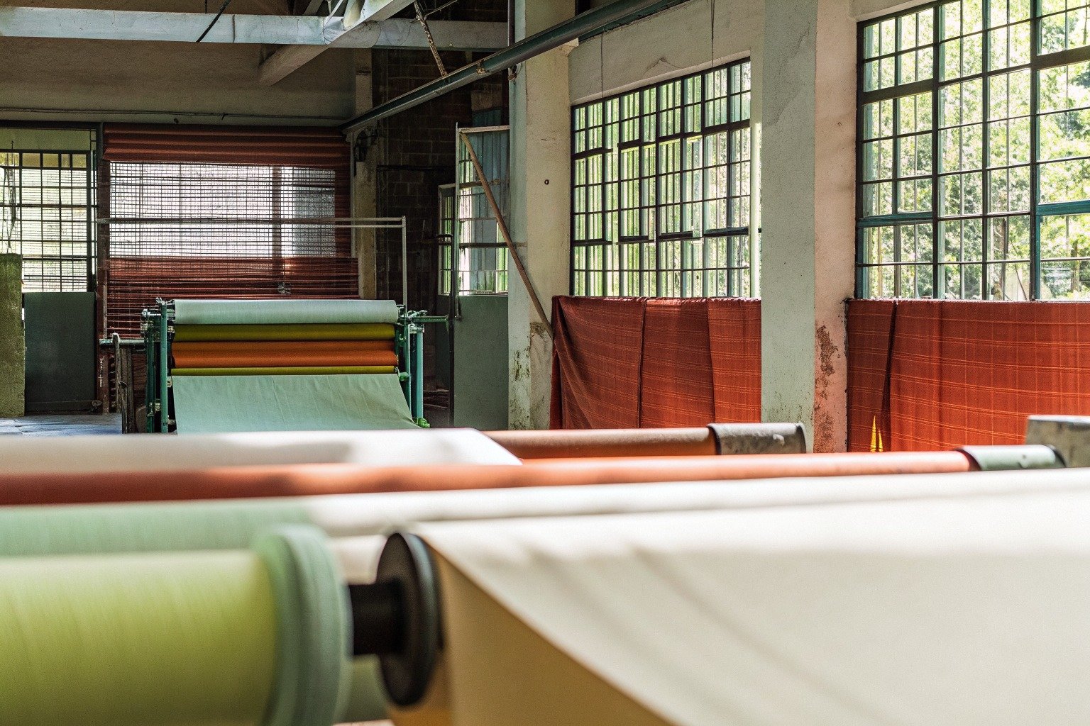 FumaoFabric - How Does Stretch Recovery Affect Fabric Selection for Apparel Brands? - image 1