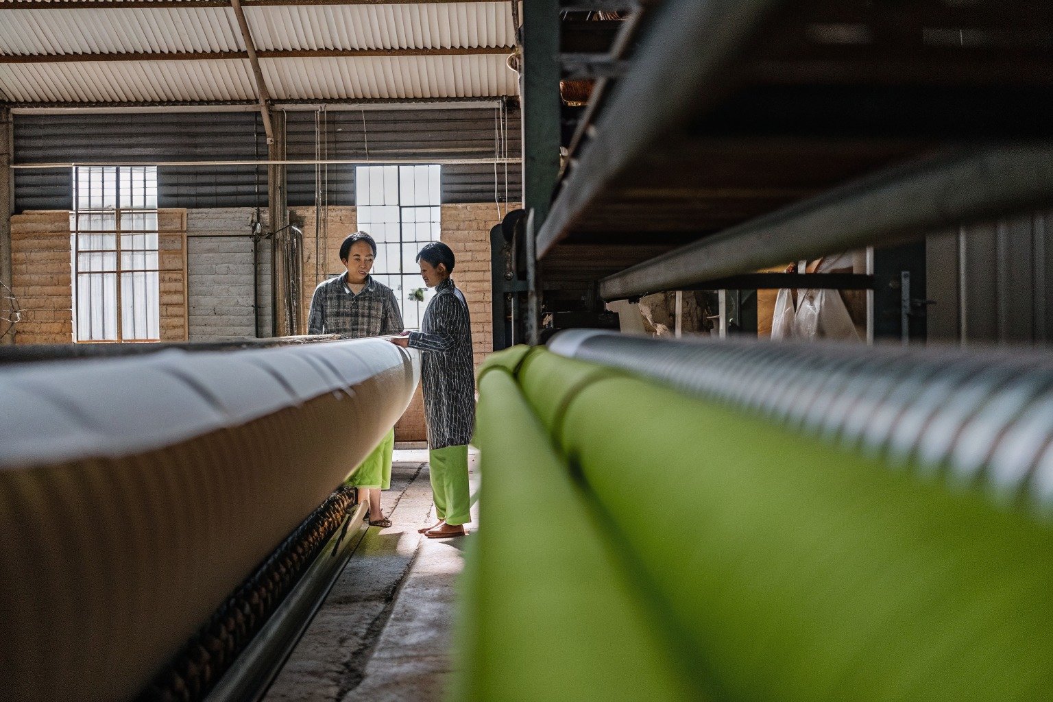 FumaoFabric - How Does Moisture Wicking Affect Fabric Selection for Apparel Brands? - image 1